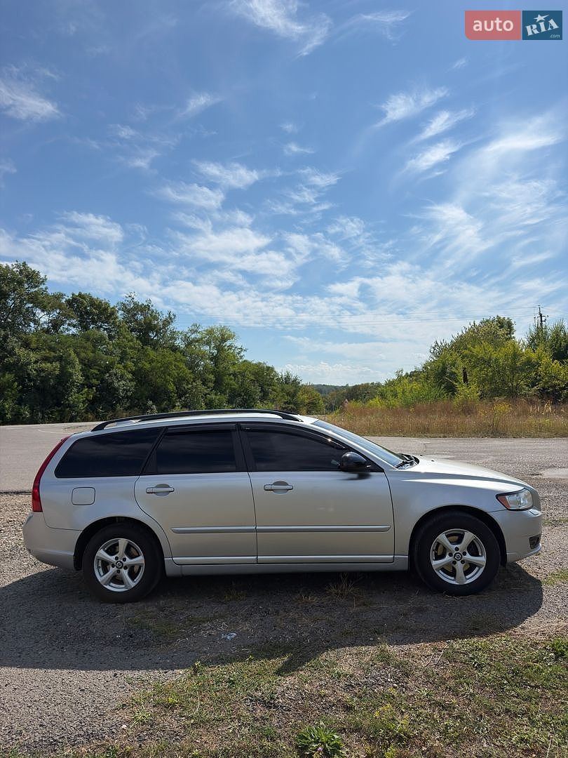 Volvo V50 2010 VIN YV1MW84E1B2593488 фото оголошення 8 з 32
