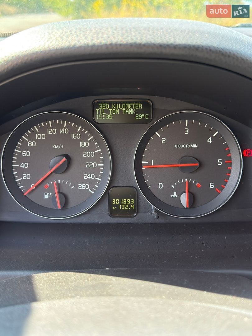 Volvo V50 2010 VIN YV1MW84E1B2593488 фото оголошення 10 з 32