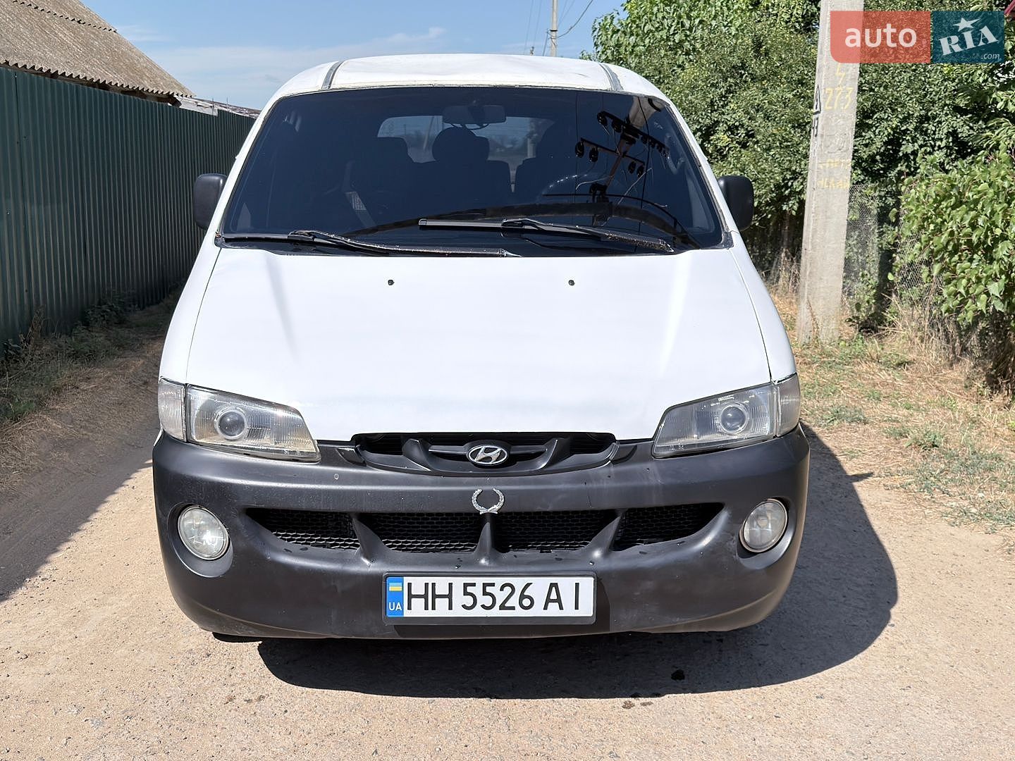 Hyundai H 200 1998 VIN KMJWVH7FPWU052150 фото оголошення 2 з 12