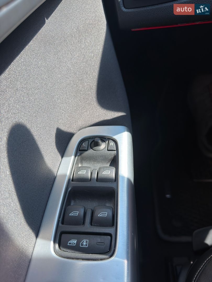 Volvo V50 2010 VIN YV1MW84E1B2593488 фото оголошення 26 з 32