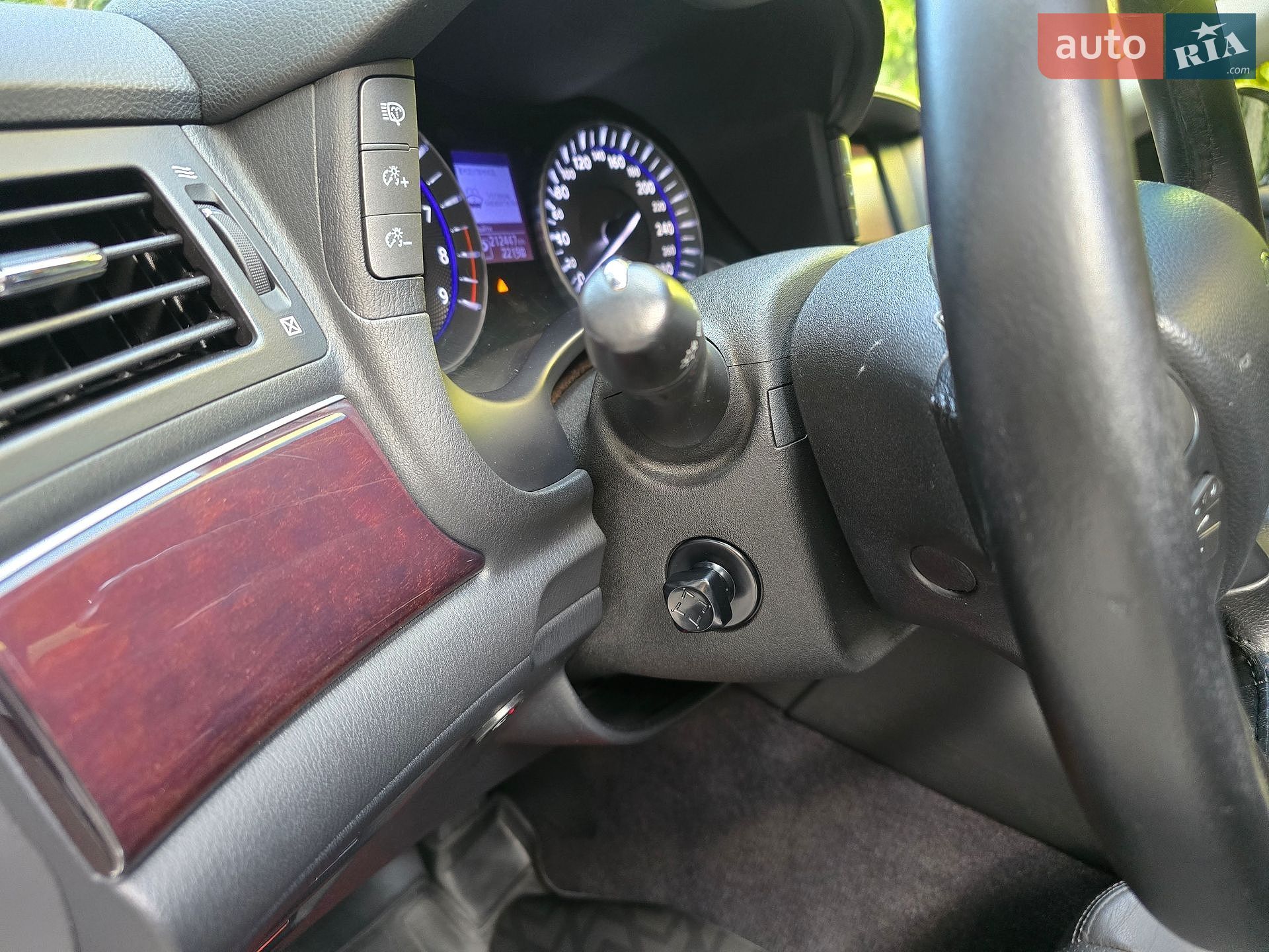 Infiniti Q70 2017 VIN JN1BCAY51U0770351 фото оголошення 24 з 67