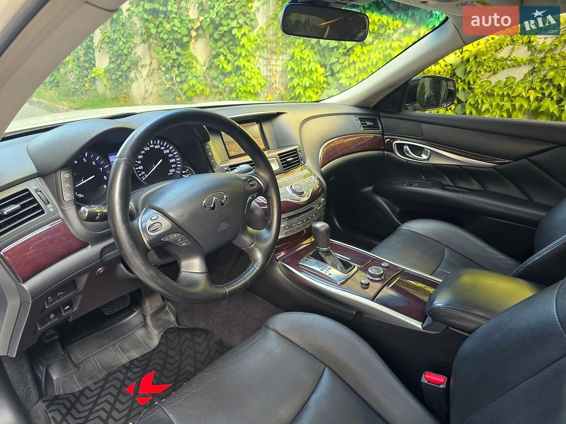 Infiniti Q70 2017 VIN JN1BCAY51U0770351 фото оголошення 23 з 67