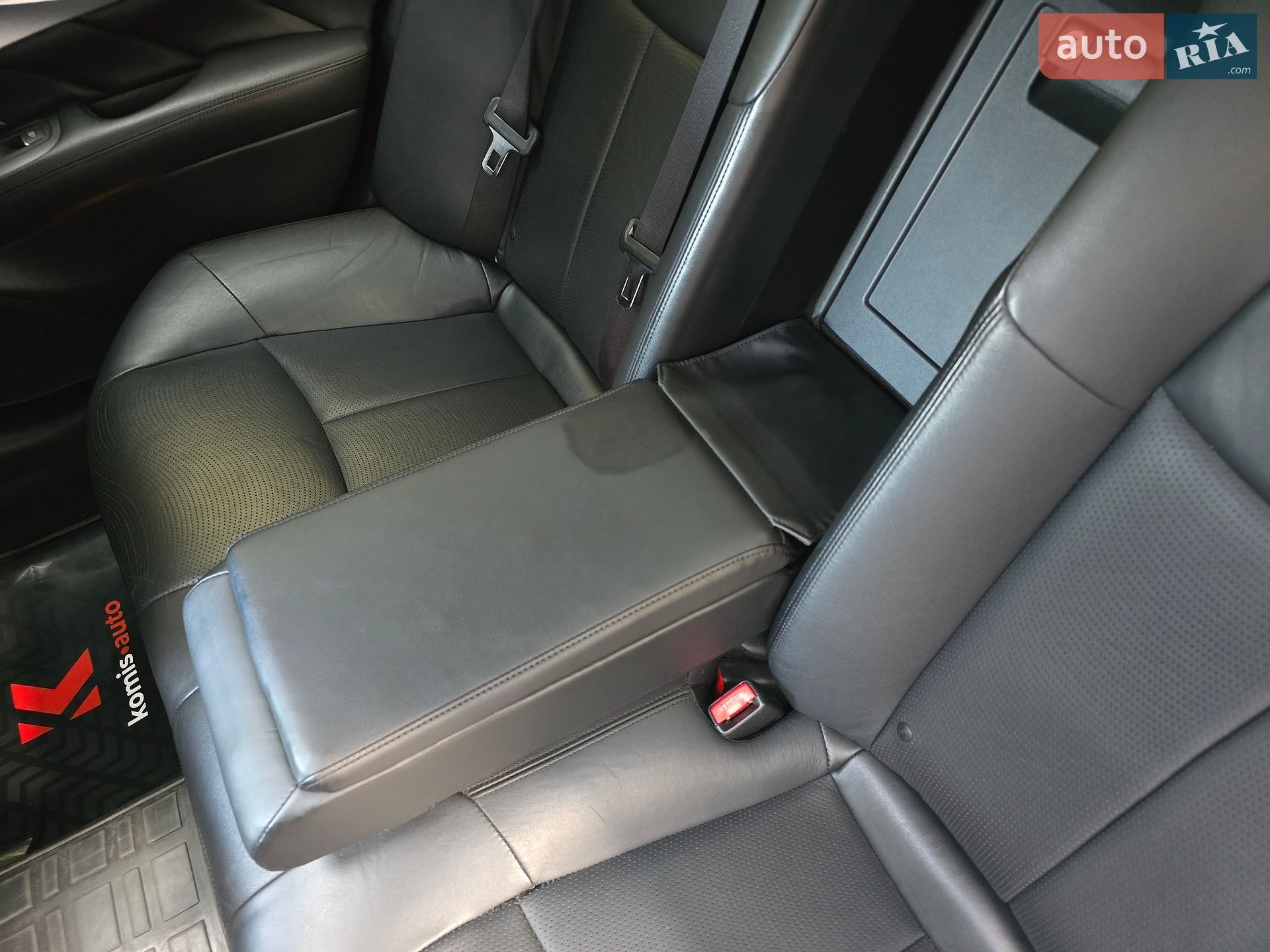 Infiniti Q70 2017 VIN JN1BCAY51U0770351 фото оголошення 48 з 67