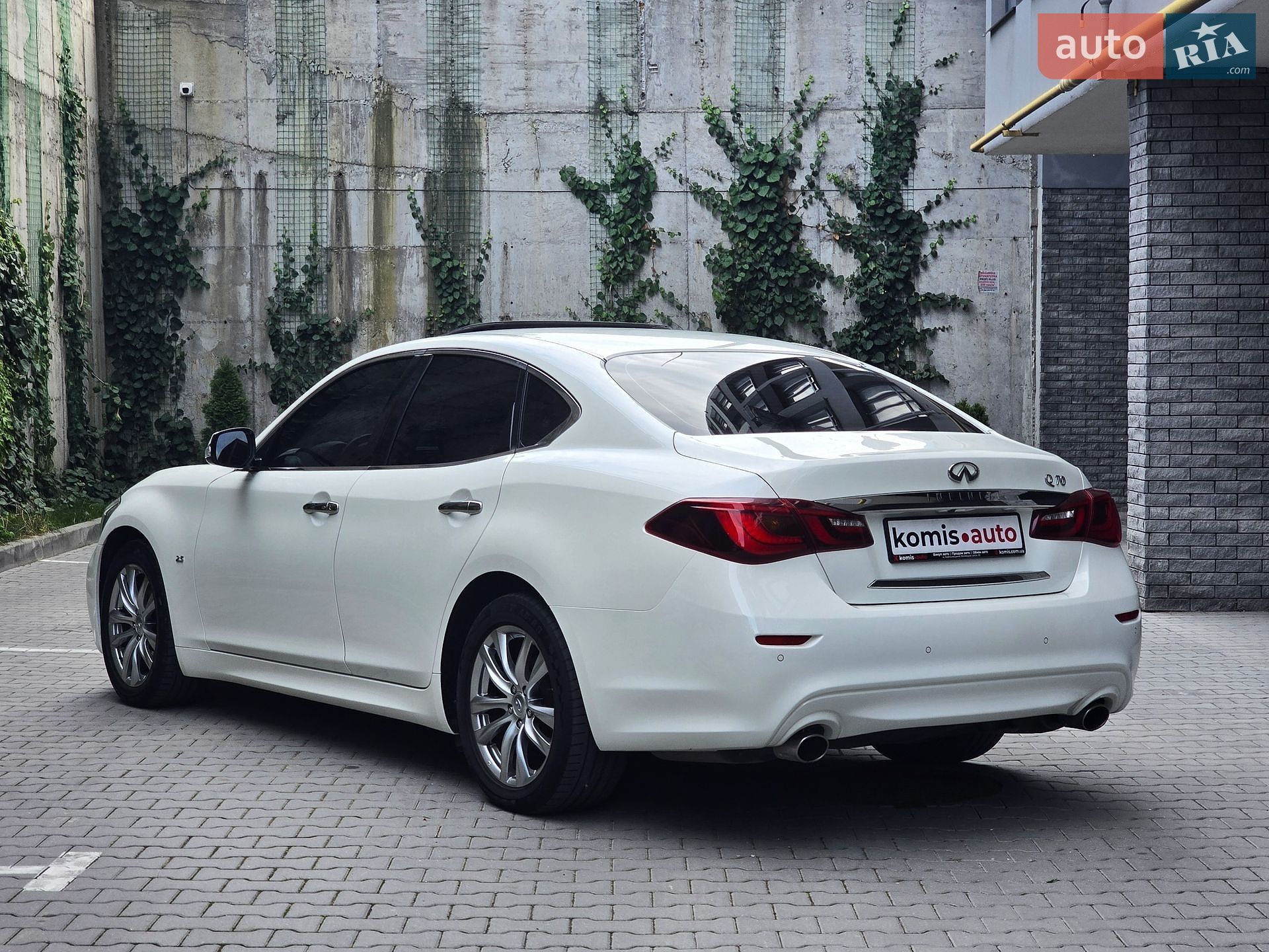Infiniti Q70 2017 VIN JN1BCAY51U0770351 фото оголошення 7 з 67
