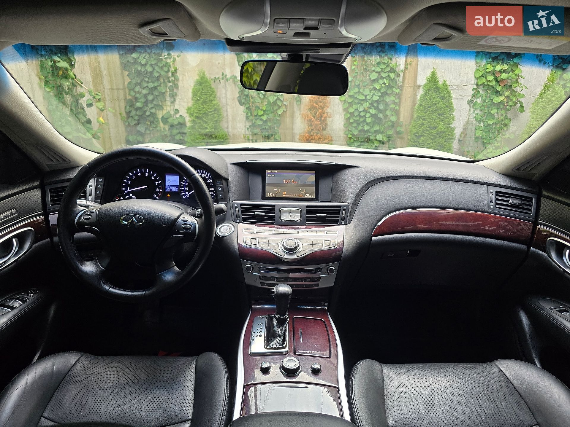 Infiniti Q70 2017 VIN JN1BCAY51U0770351 фото оголошення 2 з 67