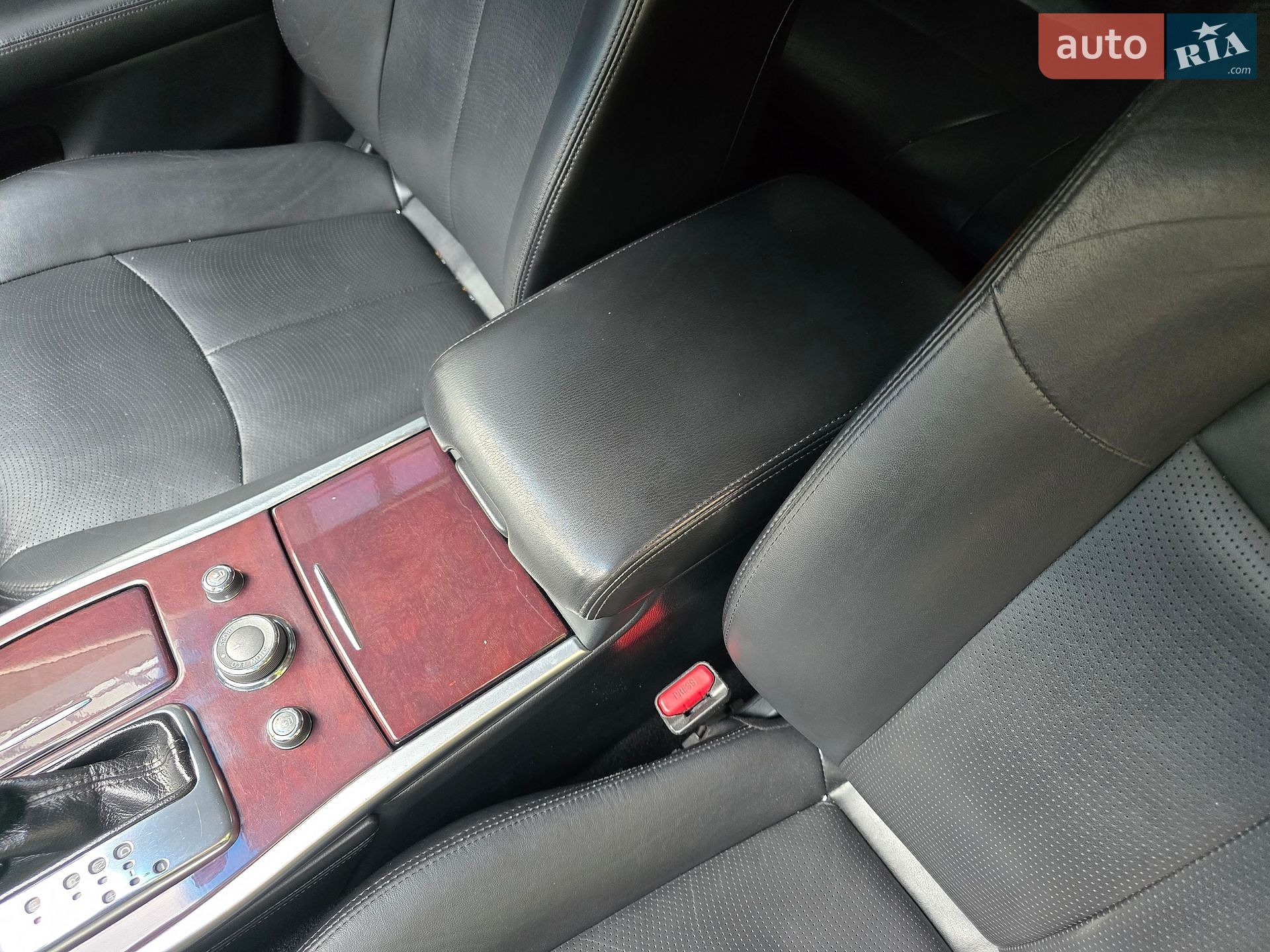 Infiniti Q70 2017 VIN JN1BCAY51U0770351 фото оголошення 40 з 67
