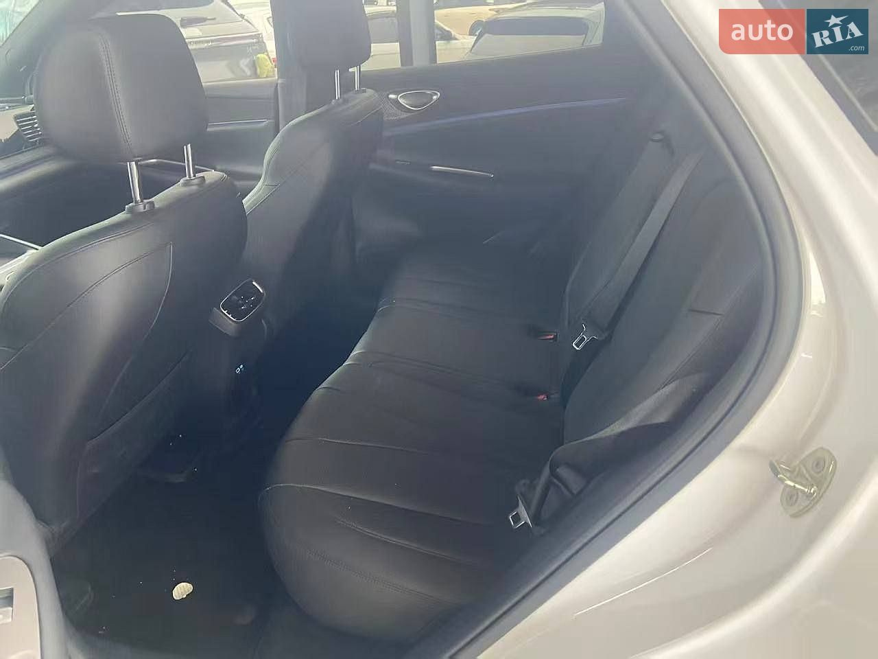 BYD Sea Lion 06 2025 VIN LGXC74C4XS0653083 фото оголошення 4 з 5