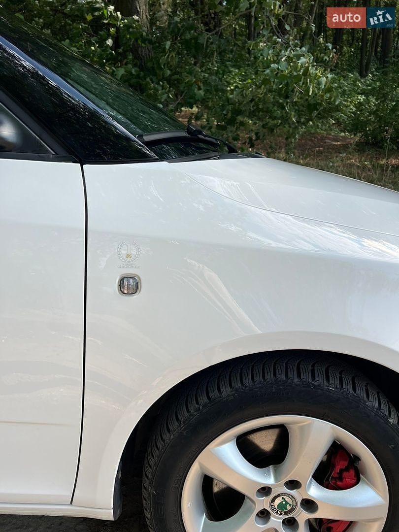Skoda Fabia 2011 VIN TMBJP65J0C3037833 фото оголошення 5 з 32