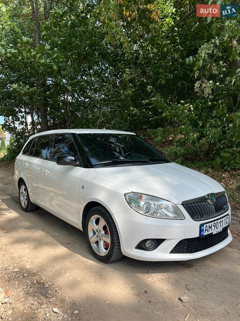 Skoda Fabia 2011 VIN TMBJP65J0C3037833 фото оголошення 8 з 32