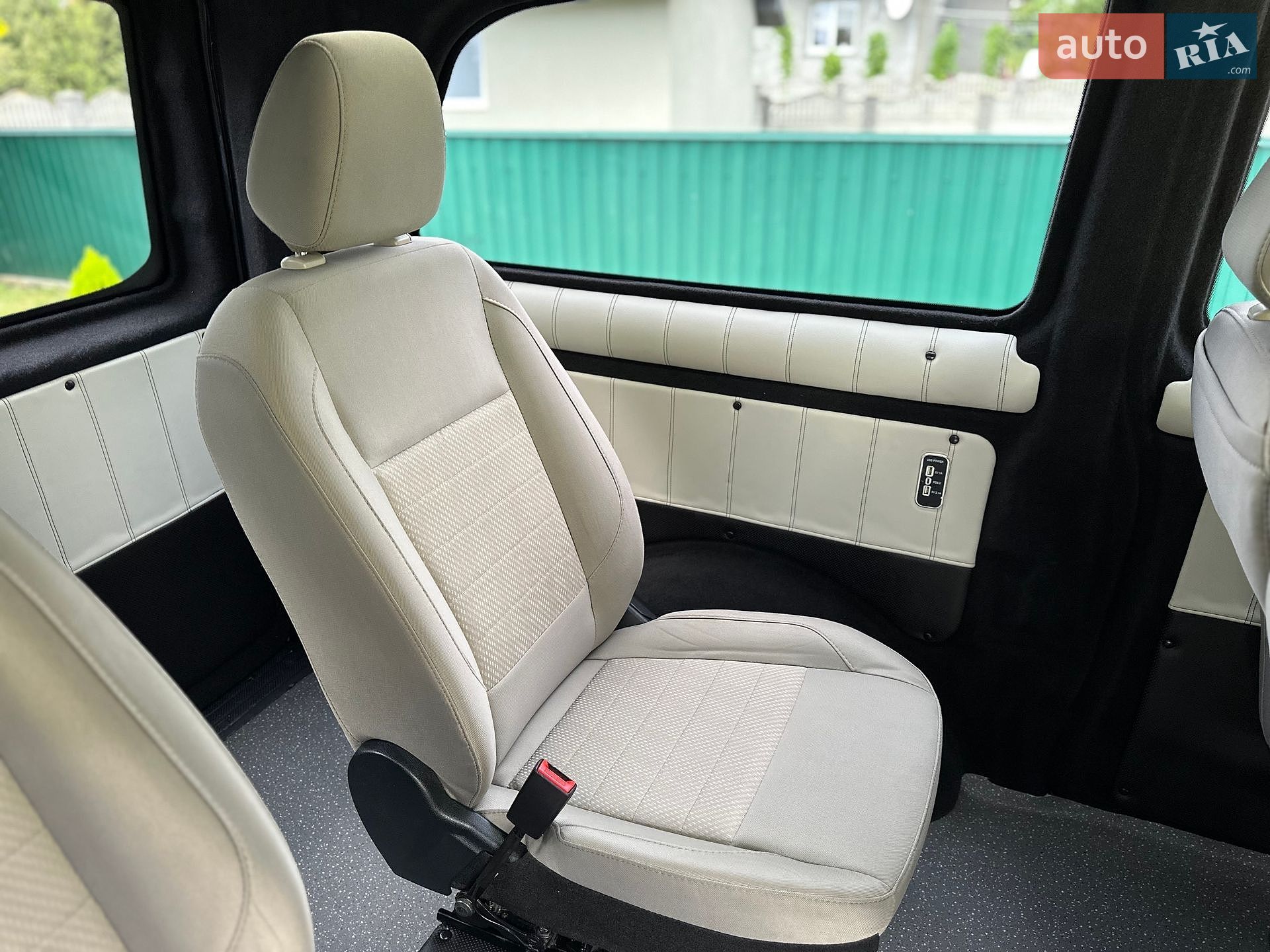 Mercedes-Benz Vito 2019 VIN WDF44760313572171 фото оголошення 40 з 49