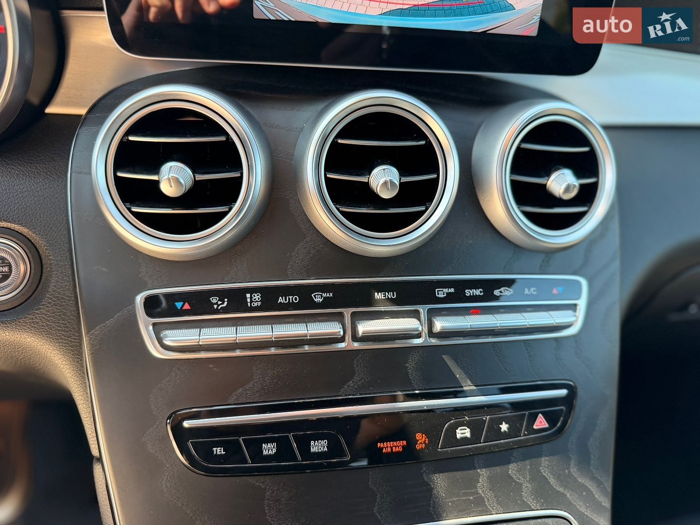 Mercedes-Benz GLC-Class 2019 VIN W1N0G8DB3LF759967 фото оголошення 13 з 22