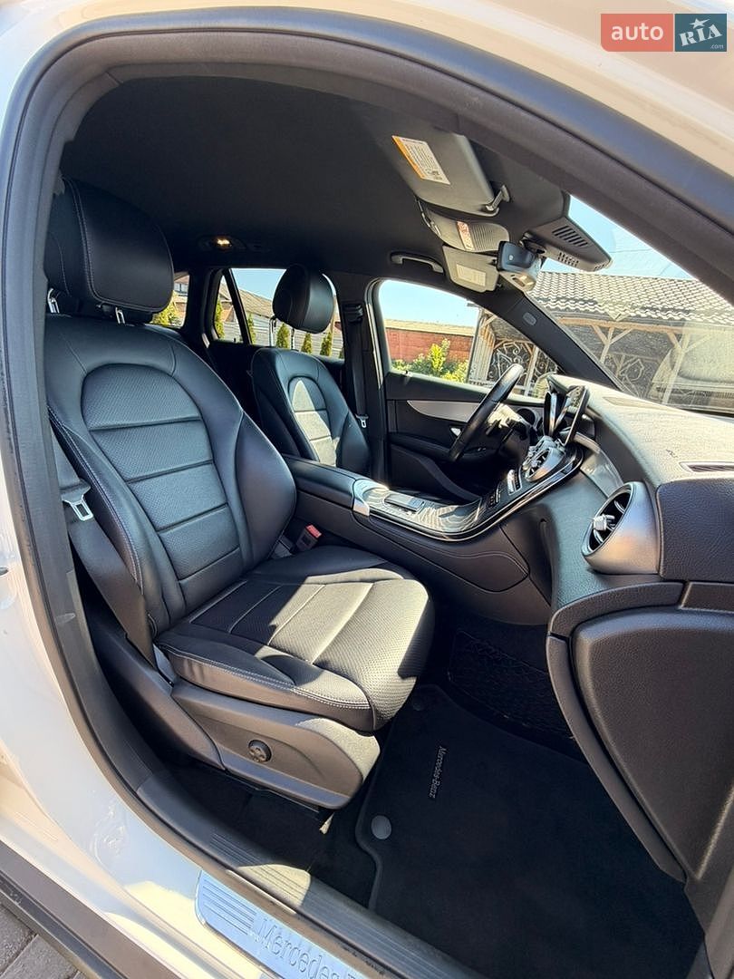 Mercedes-Benz GLC-Class 2019 VIN W1N0G8DB3LF759967 фото оголошення 16 з 22