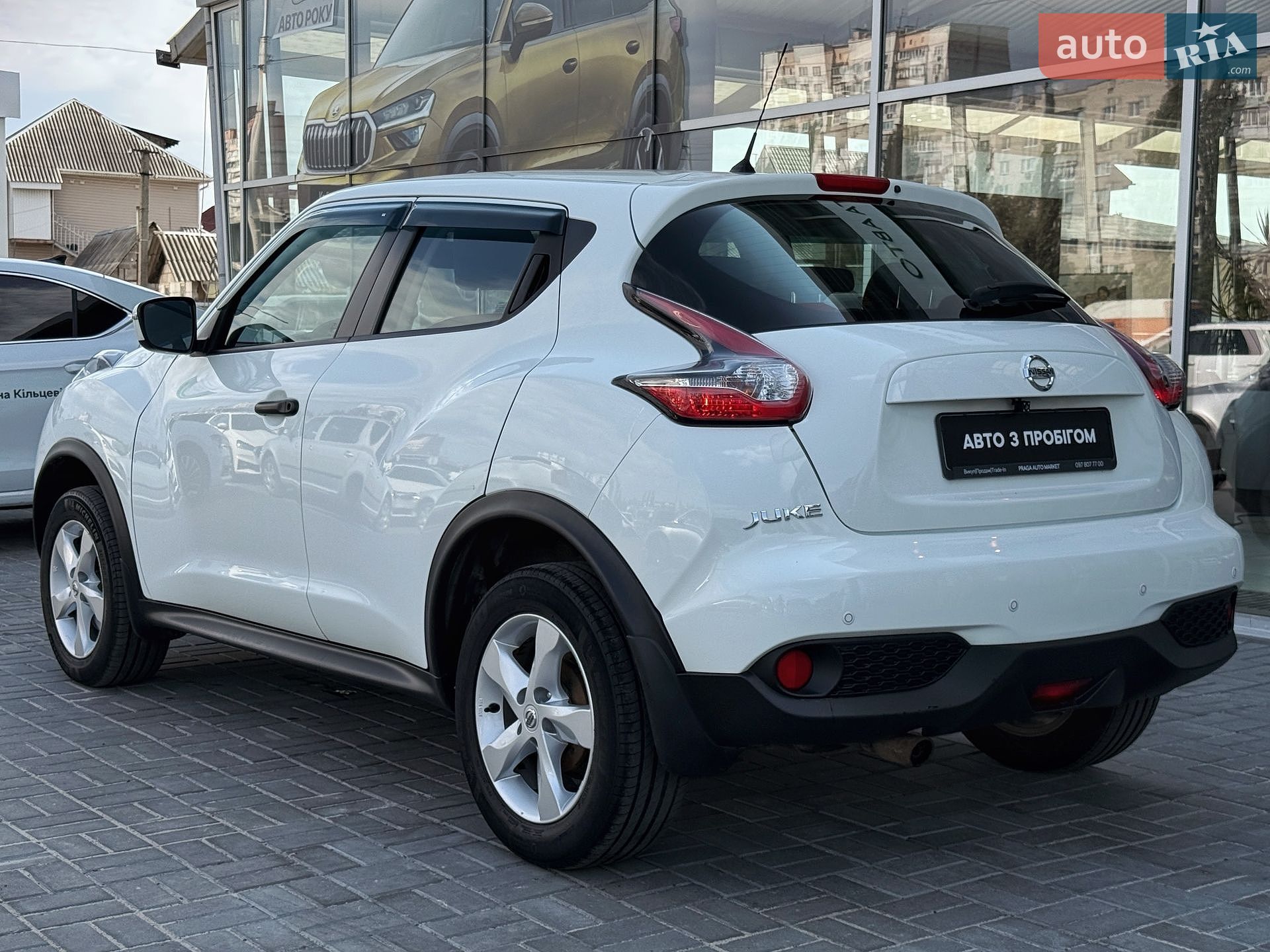 Nissan Juke 2018 VIN SJNFBAF15U8023510 фото оголошення 4 з 30