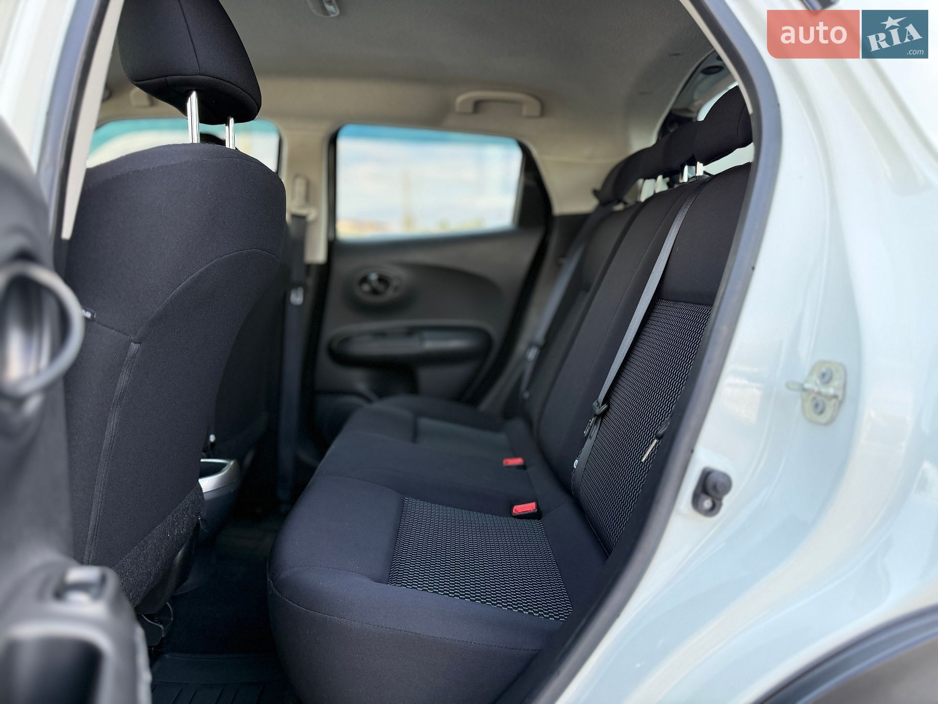 Nissan Juke 2018 VIN SJNFBAF15U8023510 фото оголошення 12 з 30