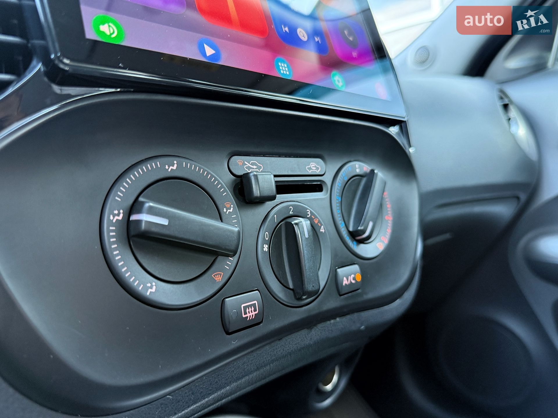 Nissan Juke 2018 VIN SJNFBAF15U8023510 фото оголошення 27 з 30