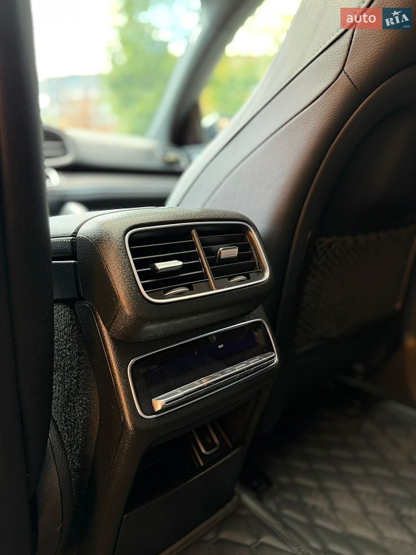 Mercedes-Benz GLE-Class 2021 VIN W1N1673211A464138 фото оголошення 24 з 30