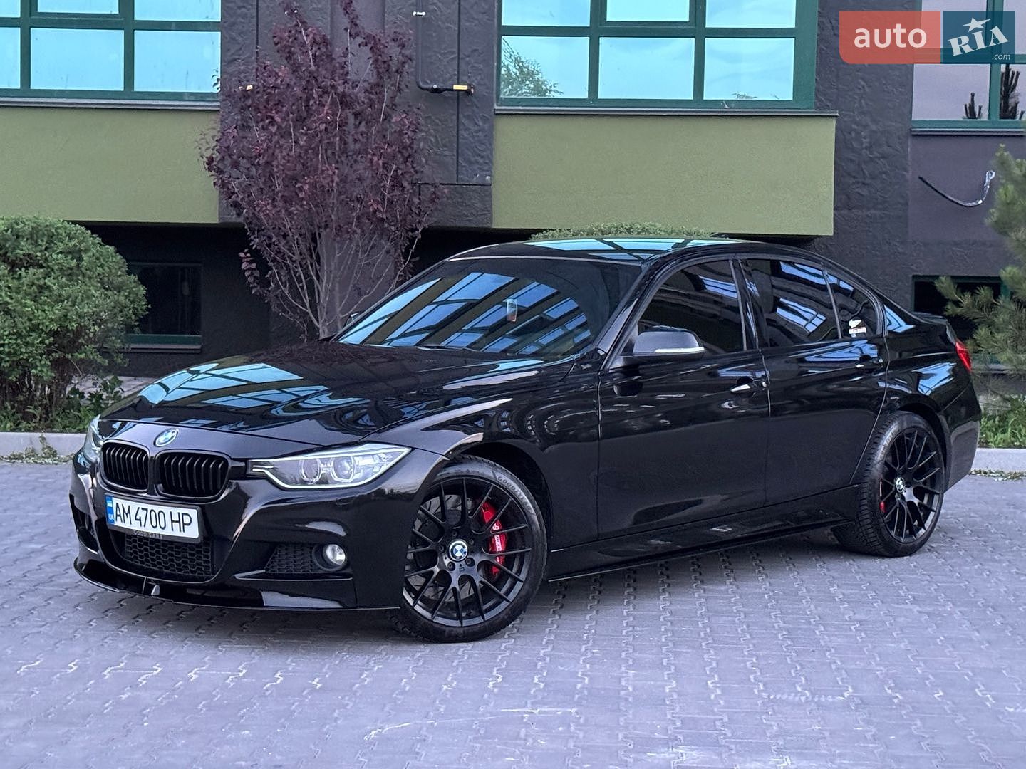 BMW 3 Series 2013 VIN WBA3B91070F139613 фото оголошення 2 з 61