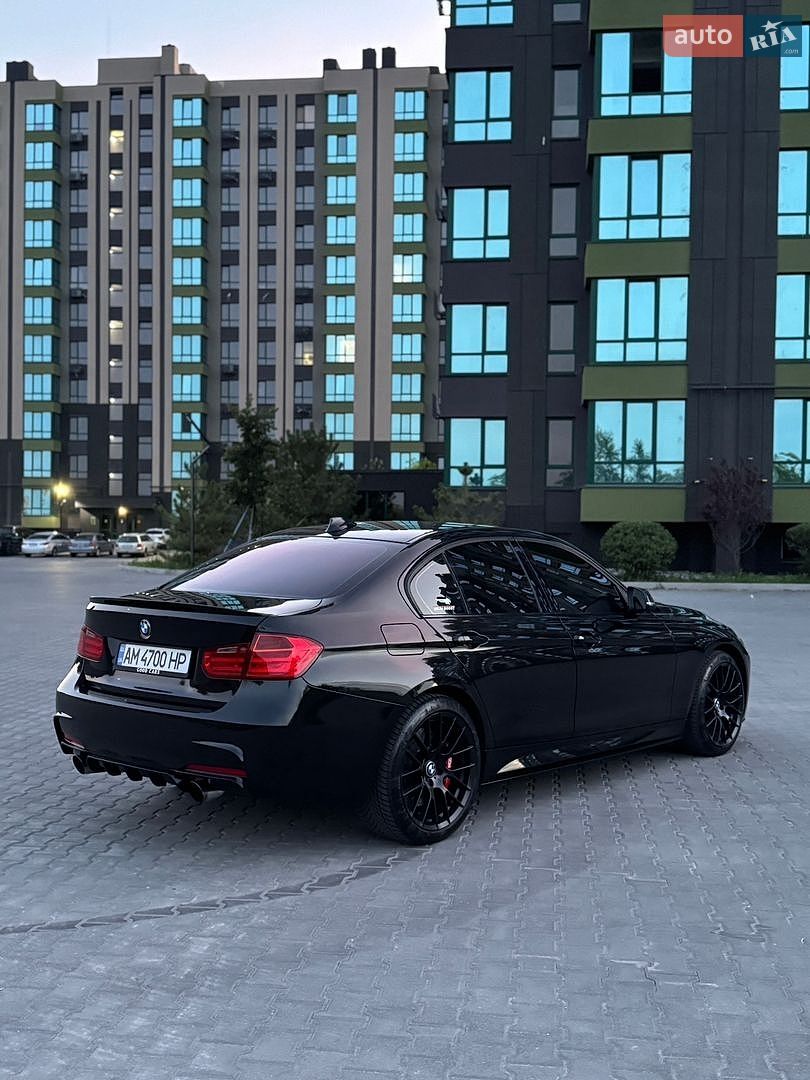 BMW 3 Series 2013 VIN WBA3B91070F139613 фото оголошення 11 з 61