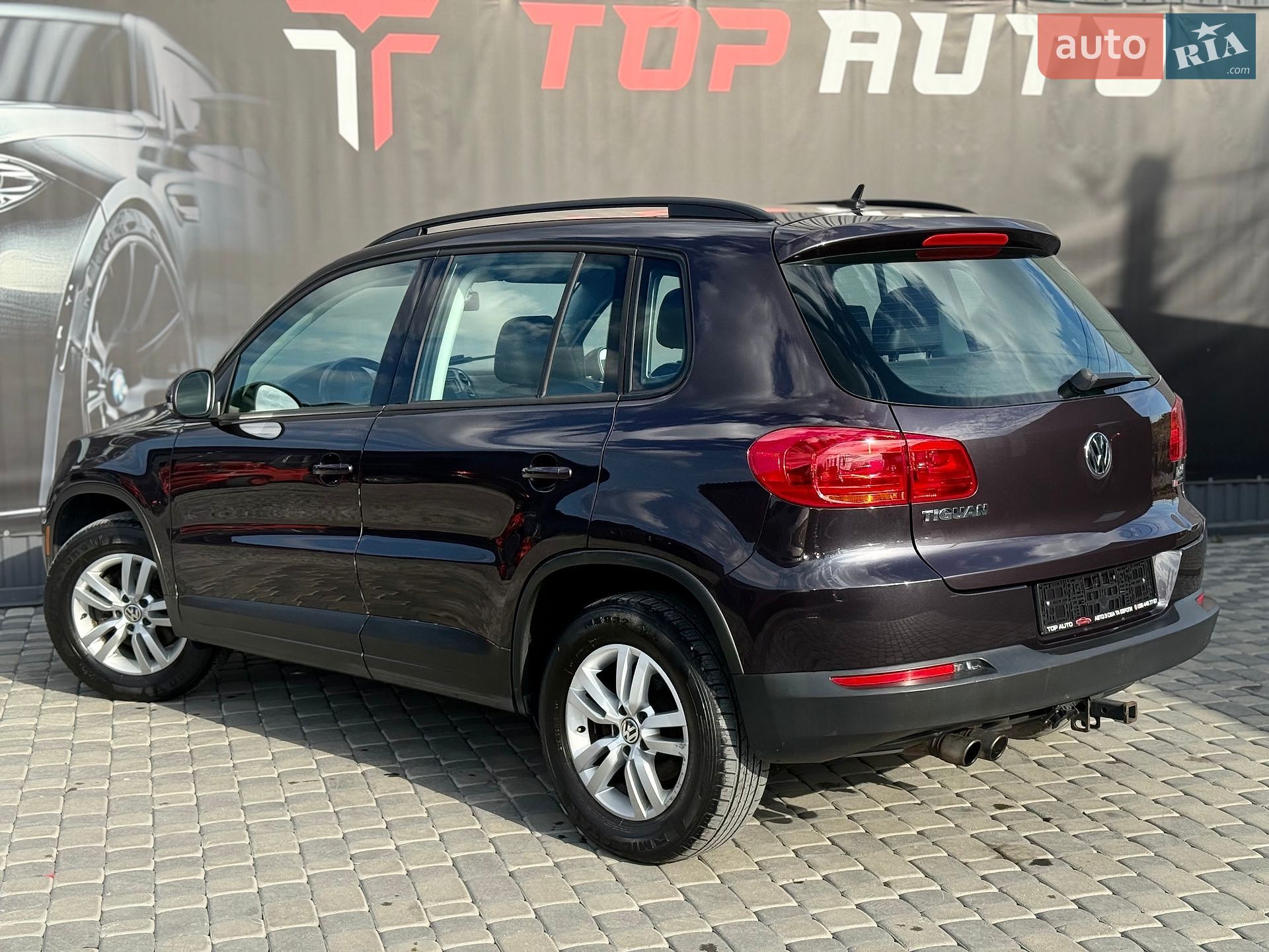 Volkswagen Tiguan 2016 VIN WVGBV7AX5GW522804 фото оголошення 11 з 56