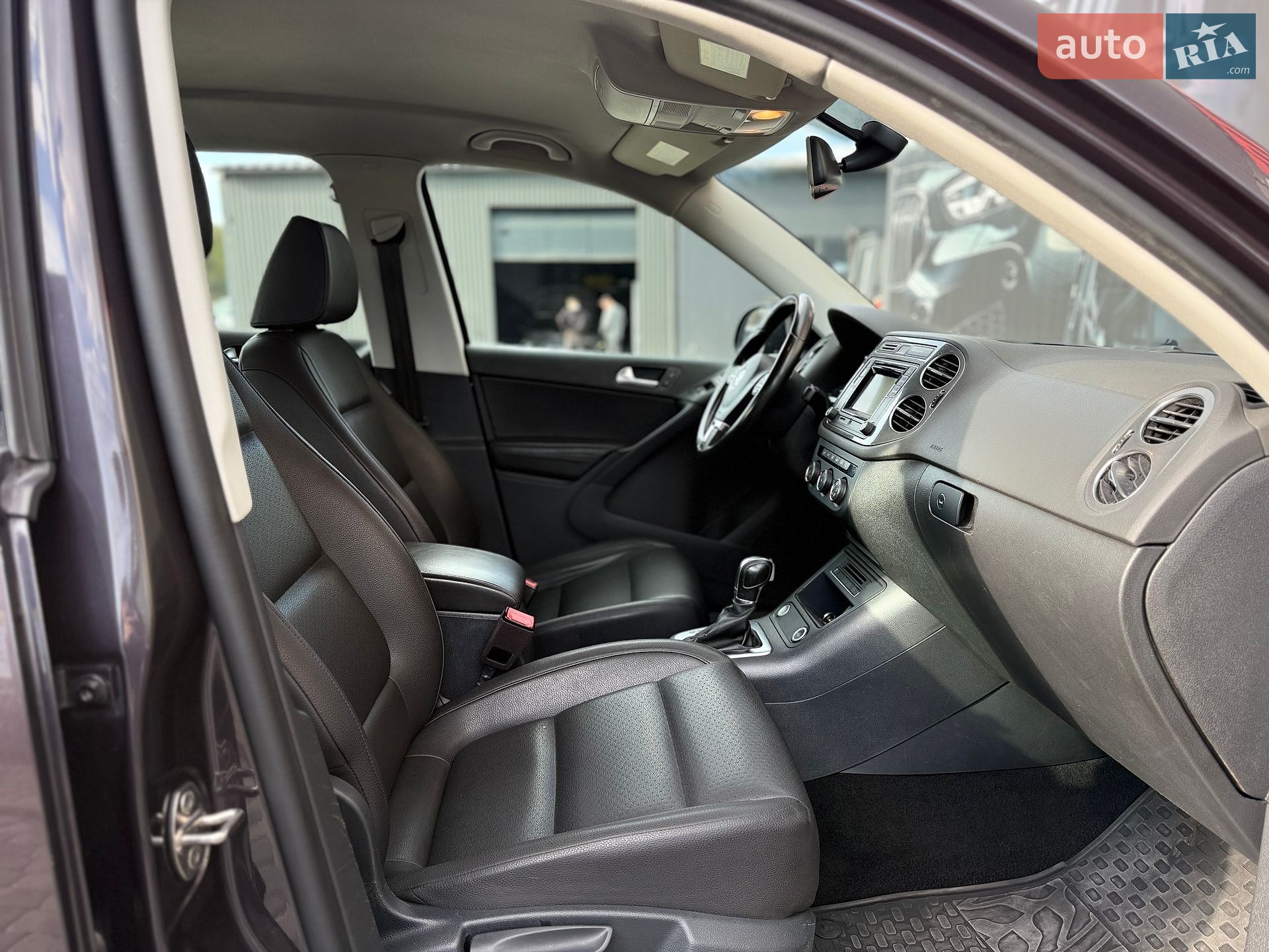 Volkswagen Tiguan 2016 VIN WVGBV7AX5GW522804 фото оголошення 42 з 56