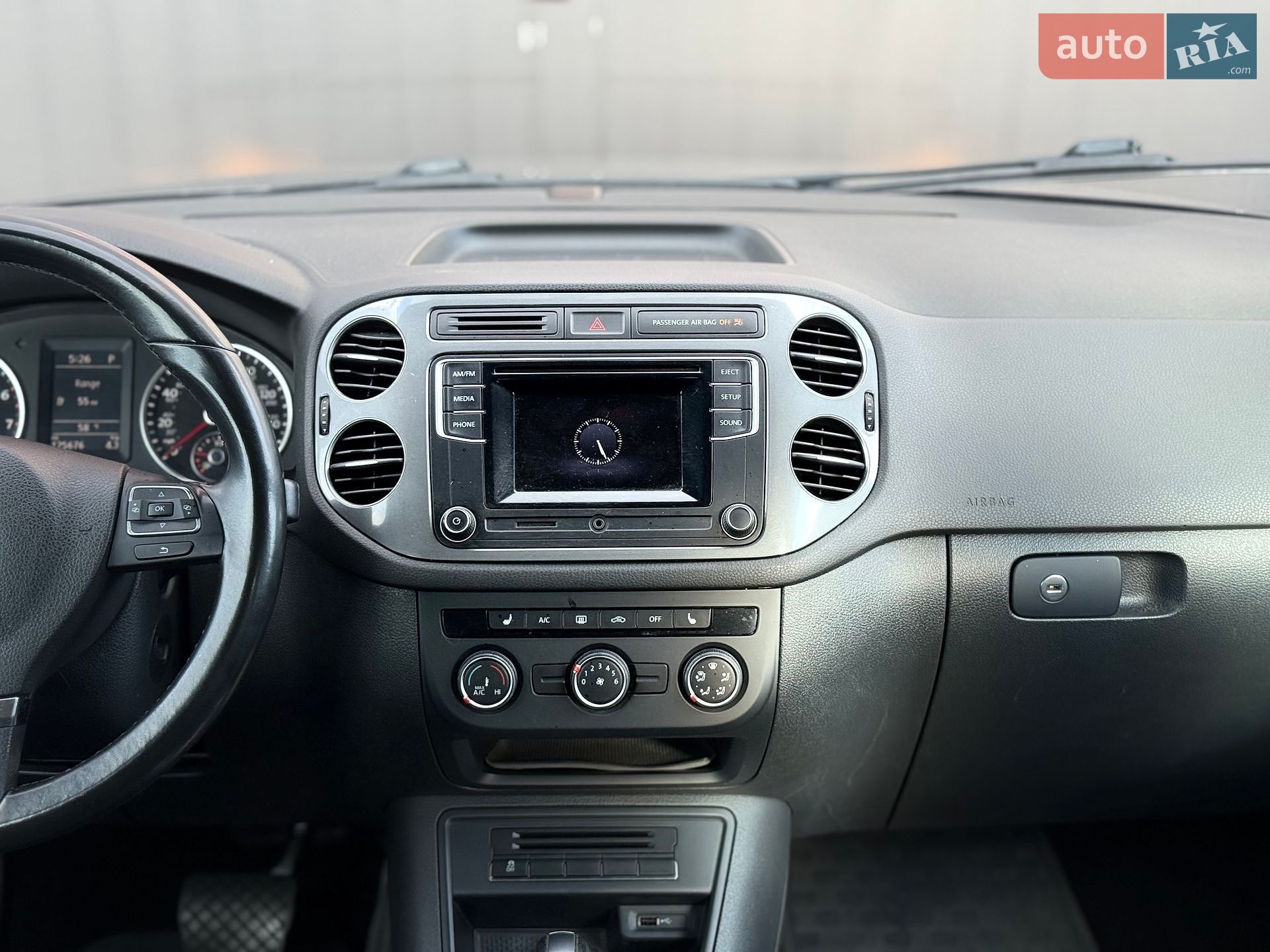 Volkswagen Tiguan 2016 VIN WVGBV7AX5GW522804 фото оголошення 54 з 56