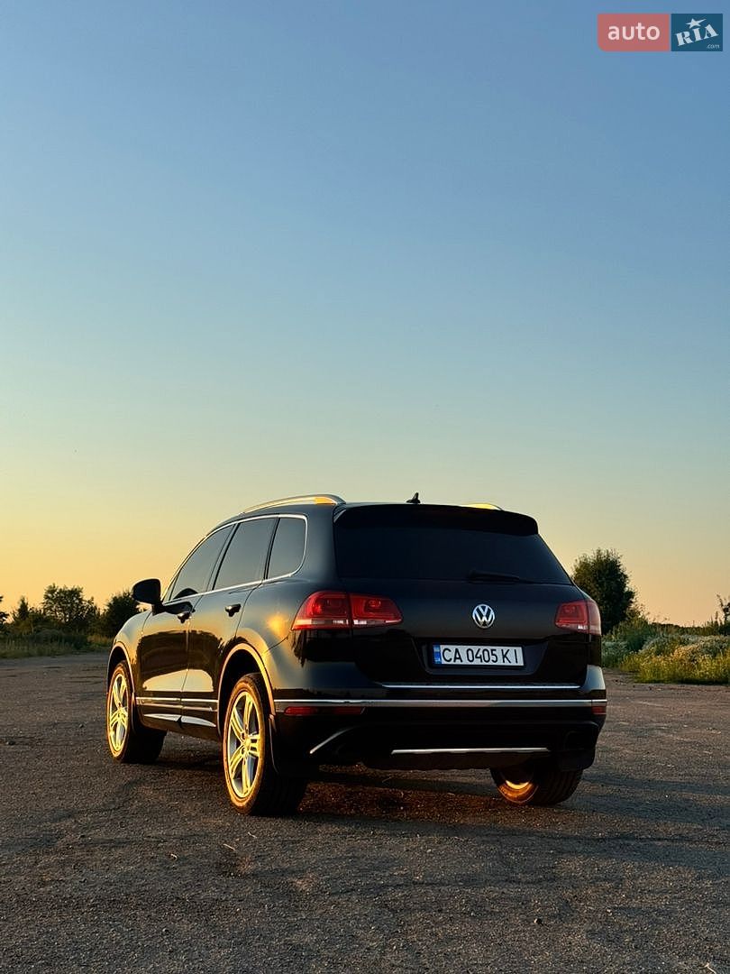 Volkswagen Touareg 2014 VIN WVGZZZ7PZFD008722 фото оголошення 9 з 55
