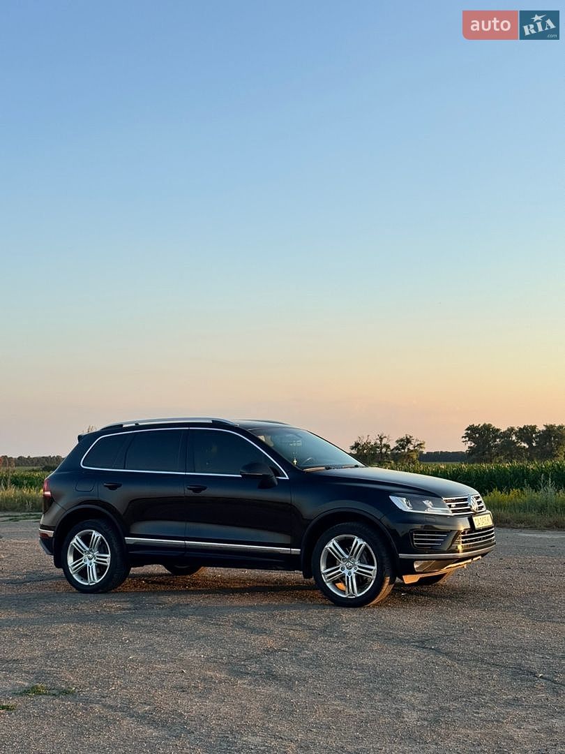 Volkswagen Touareg 2014 VIN WVGZZZ7PZFD008722 фото оголошення 12 з 55