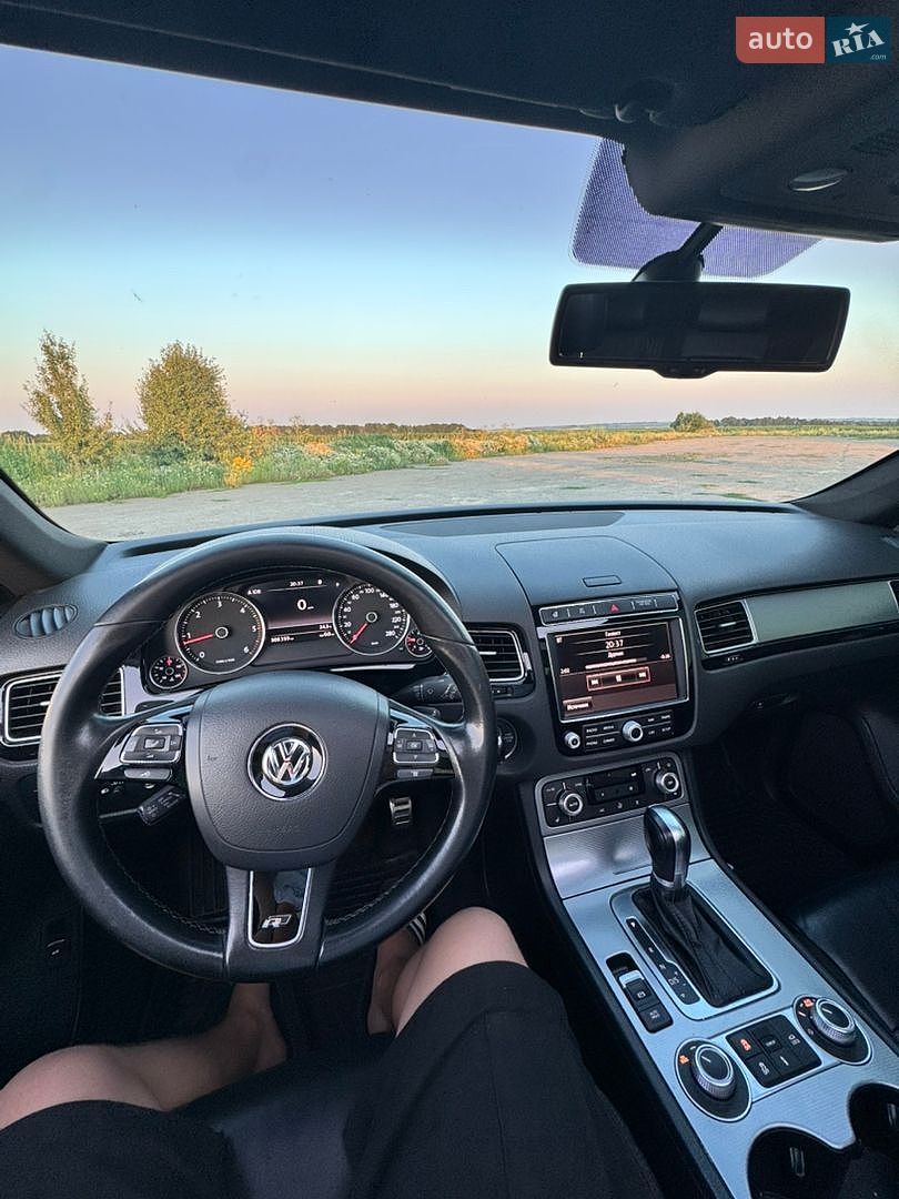 Volkswagen Touareg 2014 VIN WVGZZZ7PZFD008722 фото оголошення 31 з 55