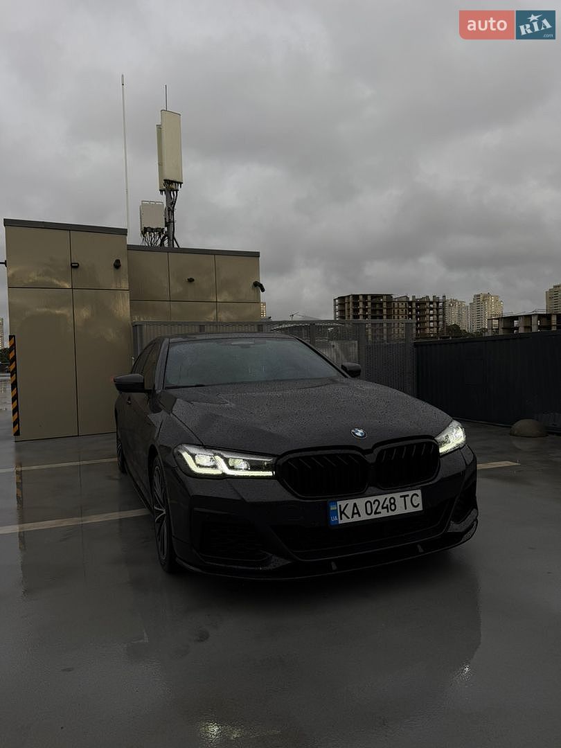 BMW 5 Series 2020 VIN WBA53BJ04MWW99432 фото оголошення 2 з 12