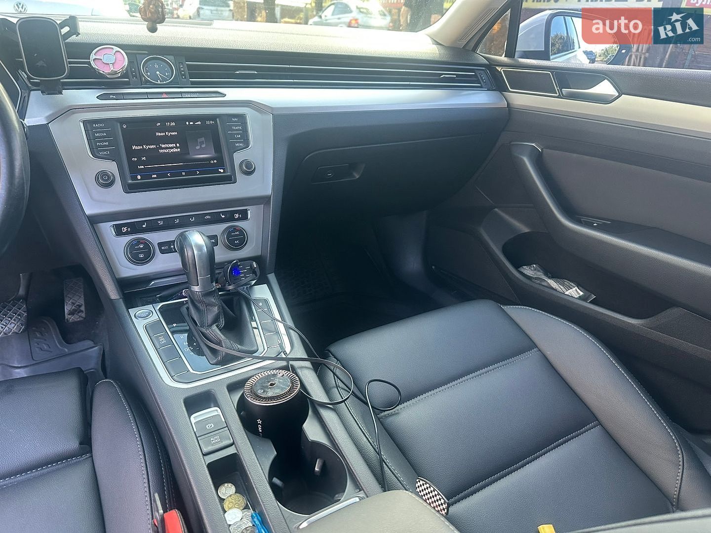 Volkswagen Passat 2016 VIN WVWZZZ3CZHE064517 фото оголошення 13 з 16