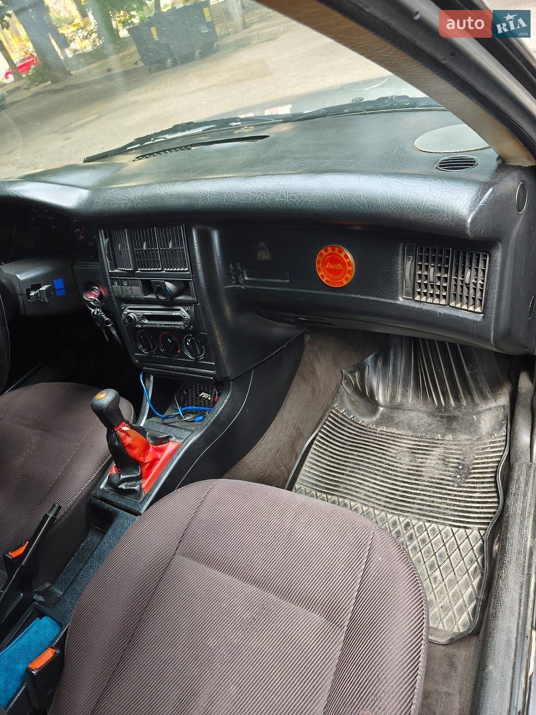Audi 80 1988 VIN WAUZZZ89ZKA021130 фото оголошення 3 з 6