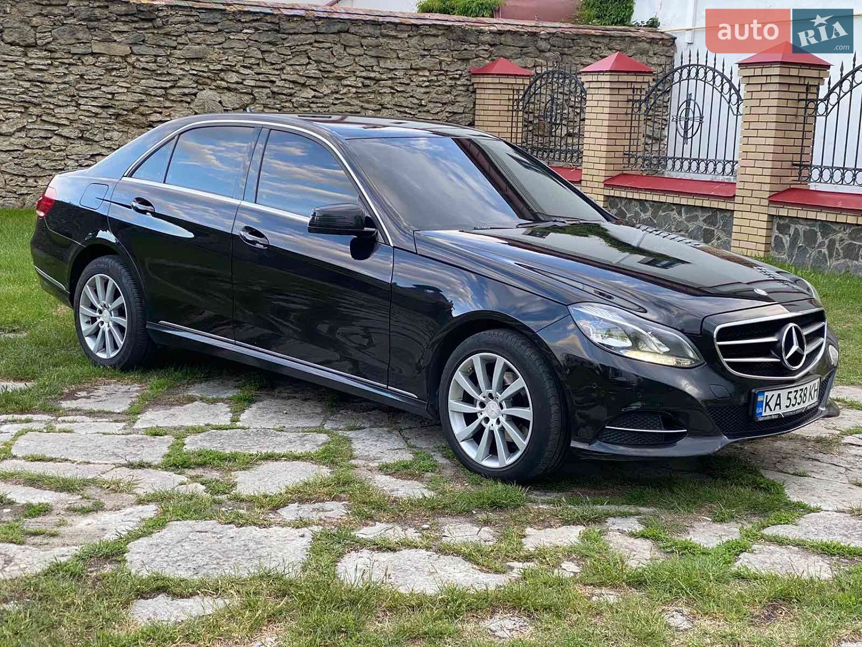 Mercedes-Benz E-Class 2014 VIN WDD2120021B034363 фото оголошення 8 з 25