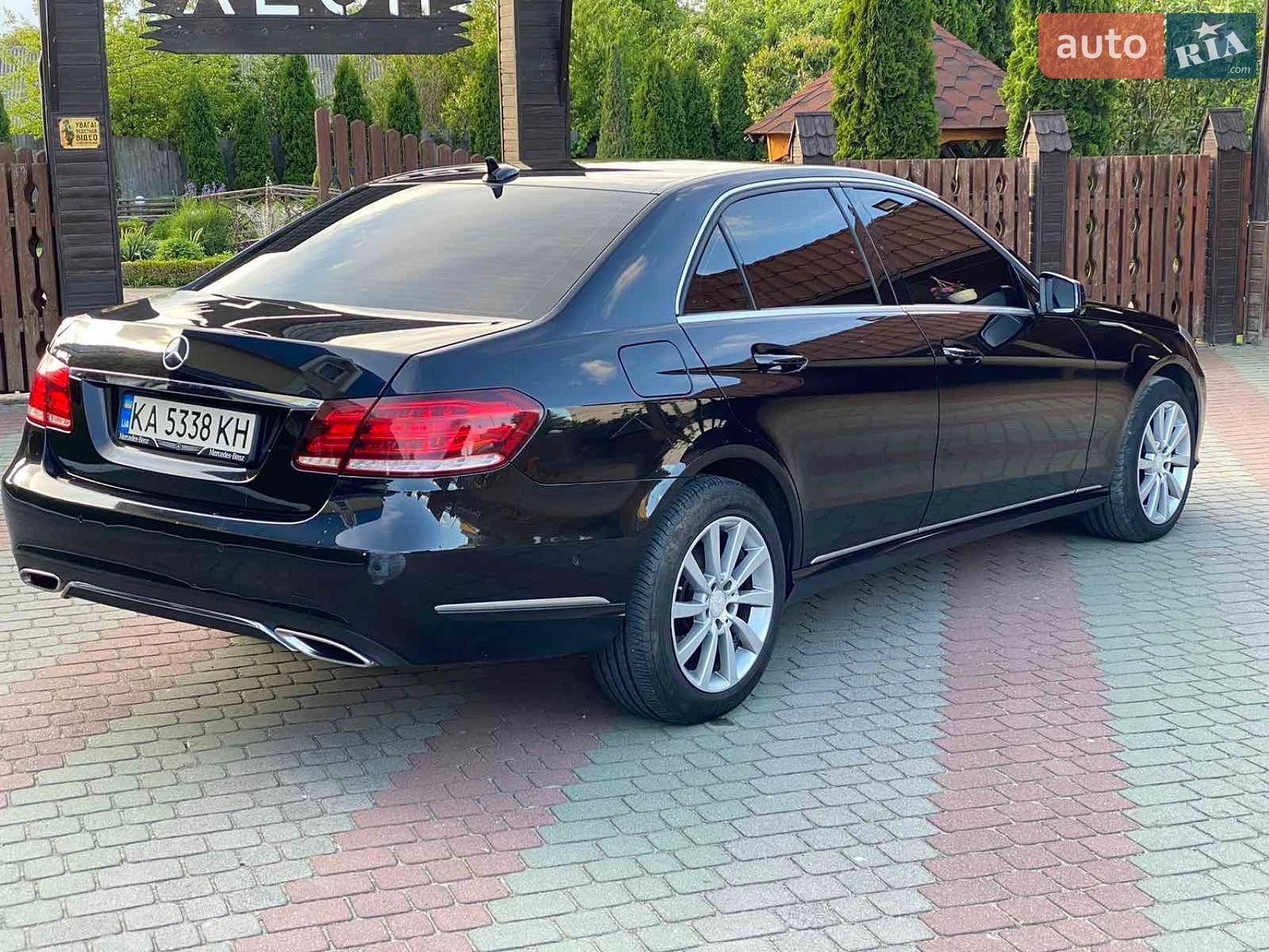Mercedes-Benz E-Class 2014 VIN WDD2120021B034363 фото оголошення 3 з 25
