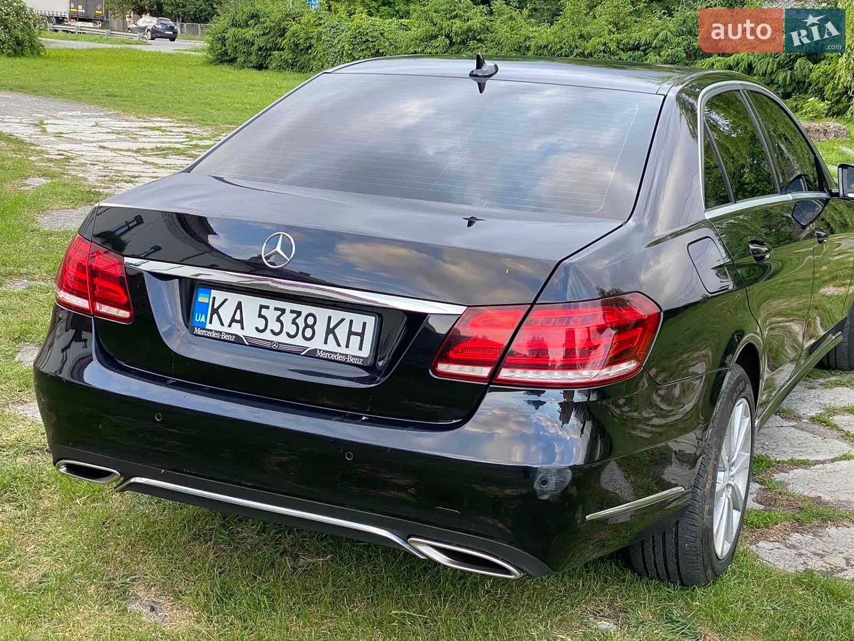 Mercedes-Benz E-Class 2014 VIN WDD2120021B034363 фото оголошення 18 з 25