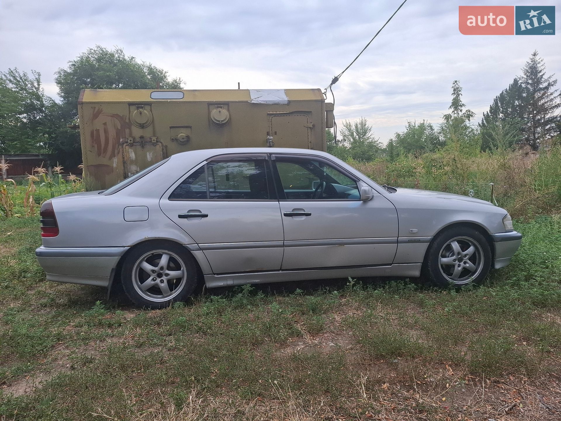 Mercedes-Benz C-Class 1998 VIN WDB2020181A654661 фото оголошення 4 з 17