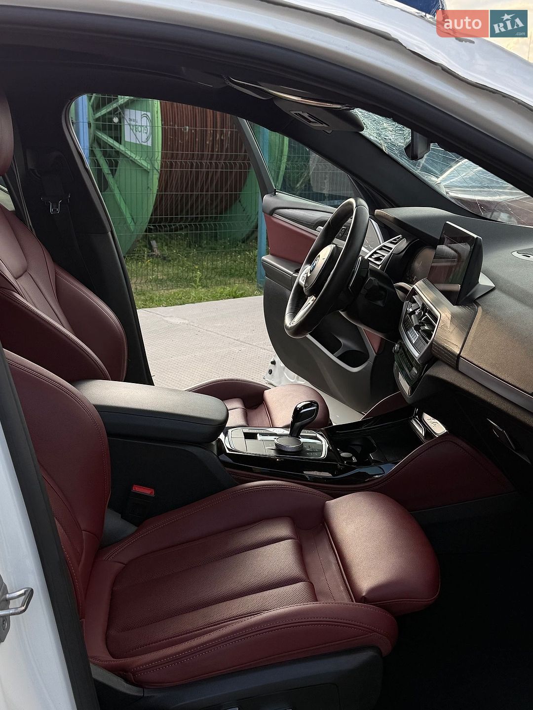 BMW X4 2023 VIN 5UX33DT04P9S86799 фото оголошення 5 з 16