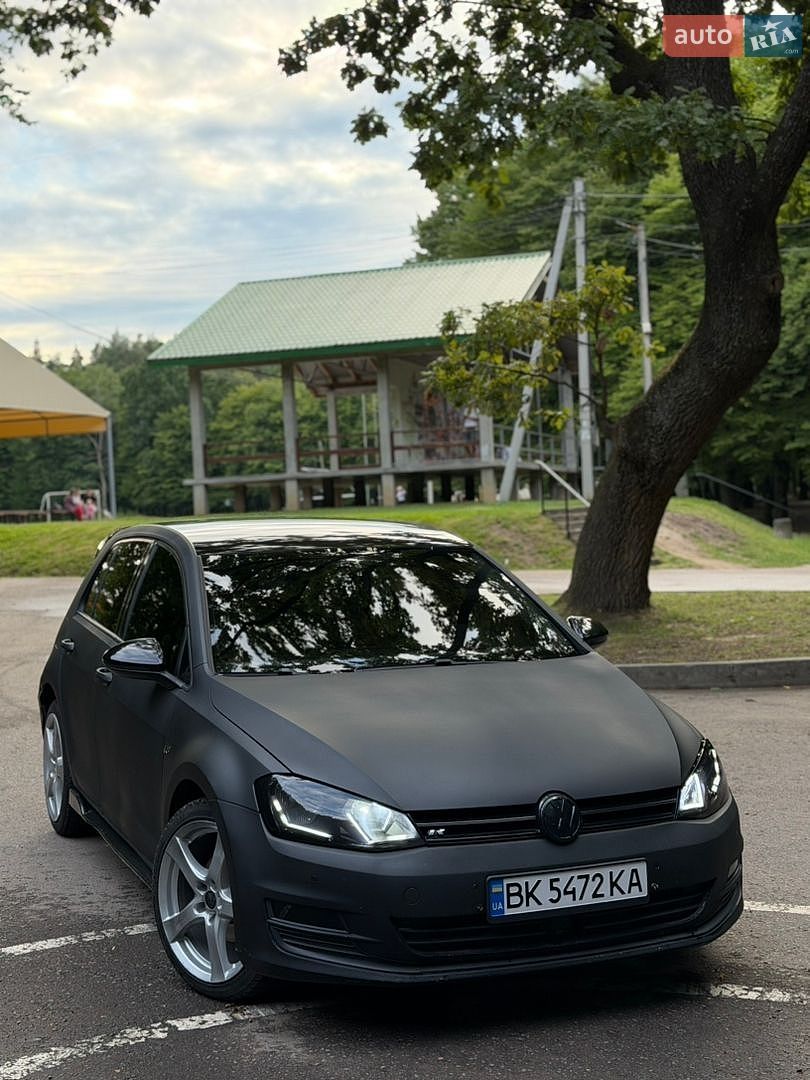 Volkswagen Golf 2013 VIN WVWZZZAUZEW005571 фото оголошення 2 з 47