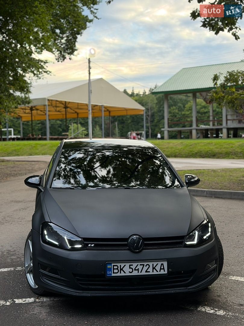 Volkswagen Golf 2013 VIN WVWZZZAUZEW005571 фото оголошення 22 з 47