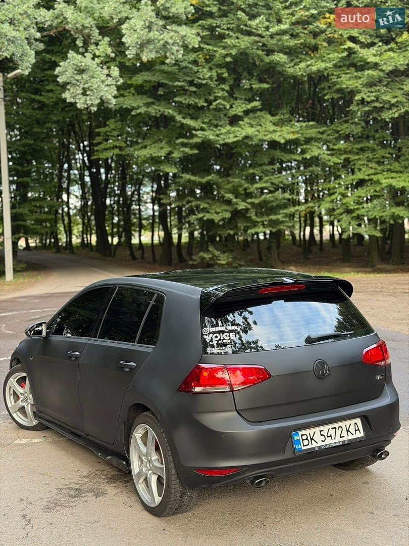 Volkswagen Golf 2013 VIN WVWZZZAUZEW005571 фото оголошення 12 з 47