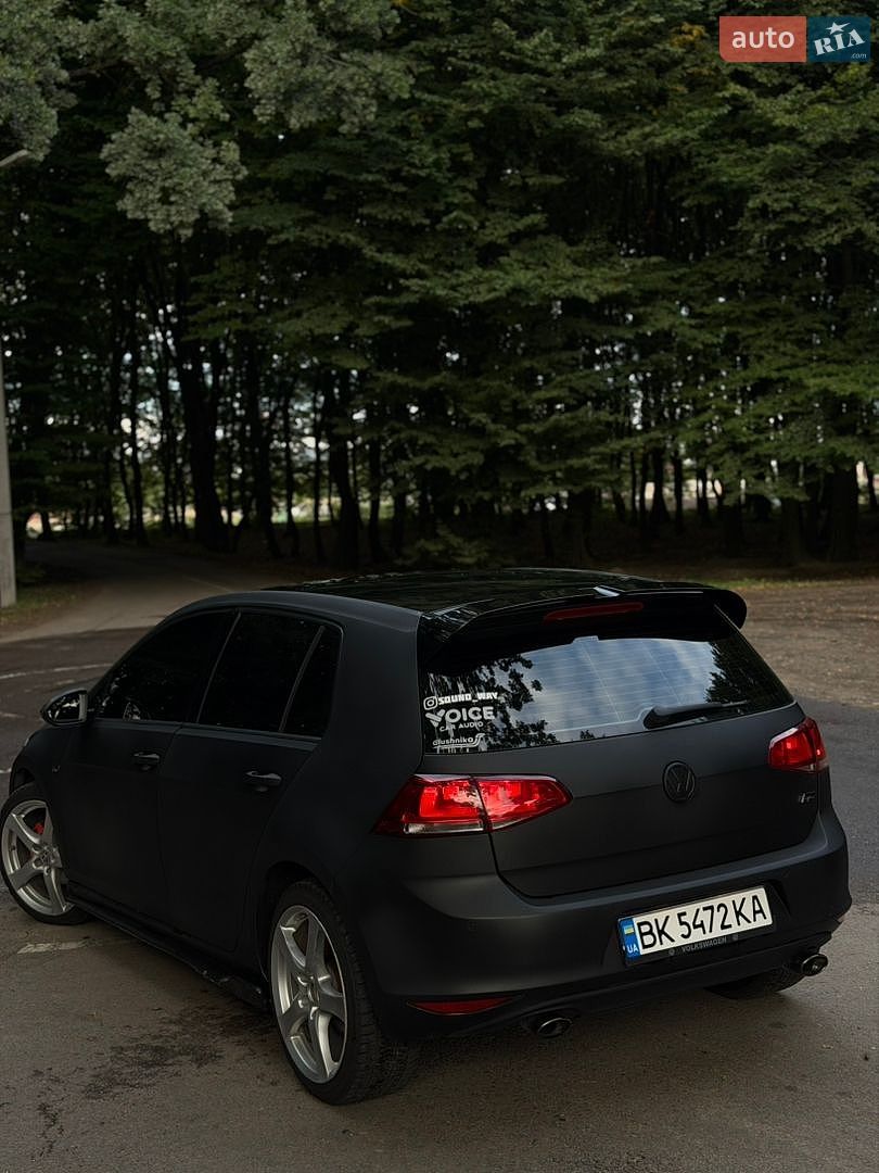 Volkswagen Golf 2013 VIN WVWZZZAUZEW005571 фото оголошення 13 з 47