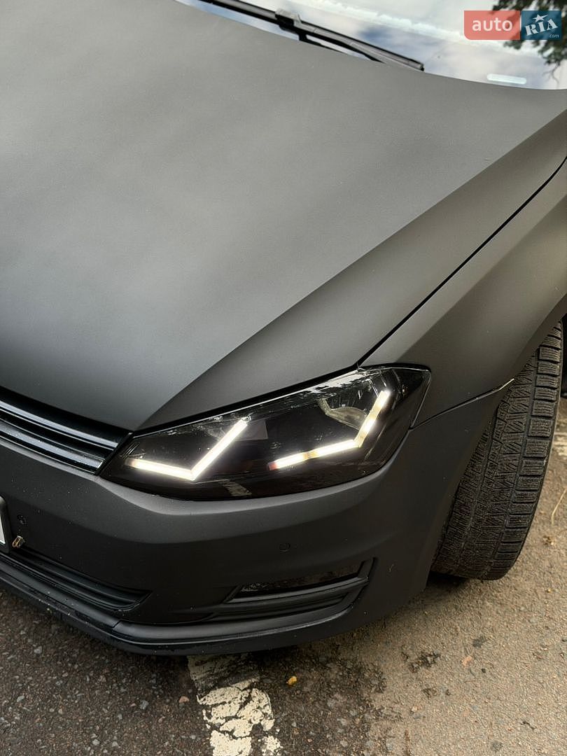 Volkswagen Golf 2013 VIN WVWZZZAUZEW005571 фото оголошення 26 з 47