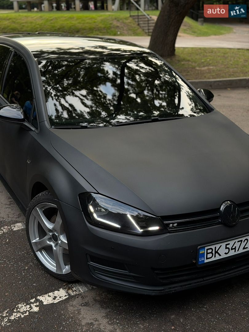 Volkswagen Golf 2013 VIN WVWZZZAUZEW005571 фото оголошення 5 з 47