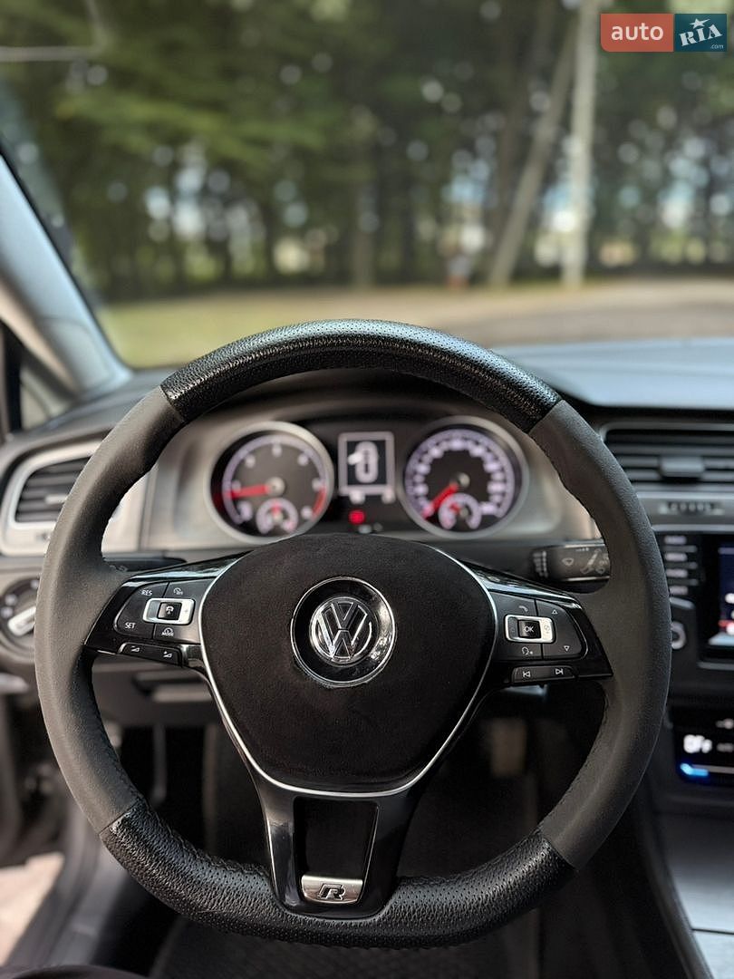 Volkswagen Golf 2013 VIN WVWZZZAUZEW005571 фото оголошення 29 з 47