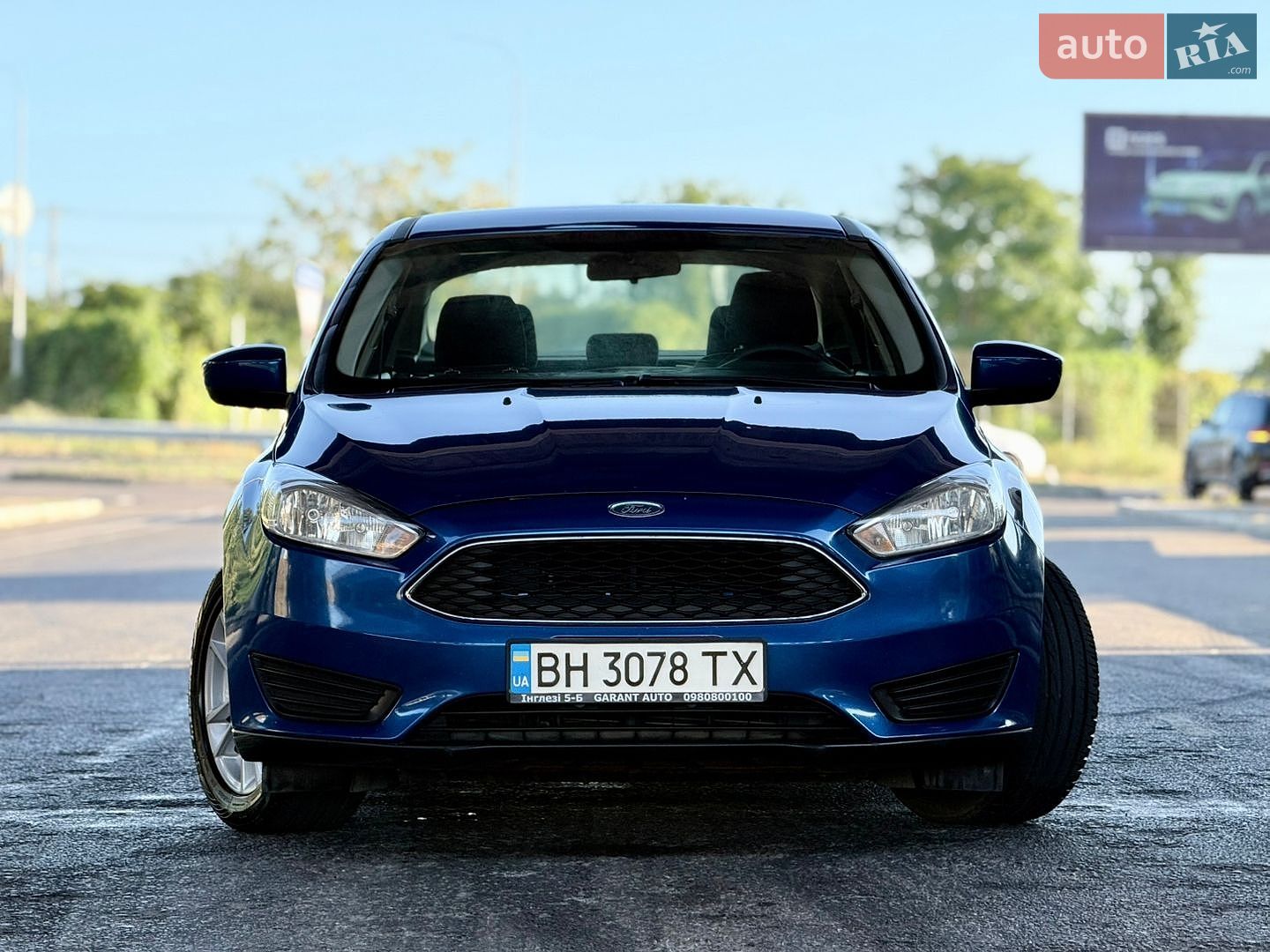 Ford Focus 2018 VIN 1FADP3FEXJL303794 фото оголошення 15 з 79