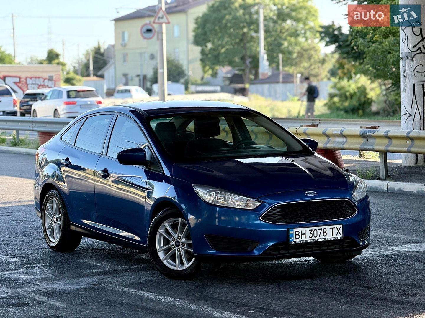 Ford Focus 2018 VIN 1FADP3FEXJL303794 фото оголошення 20 з 79