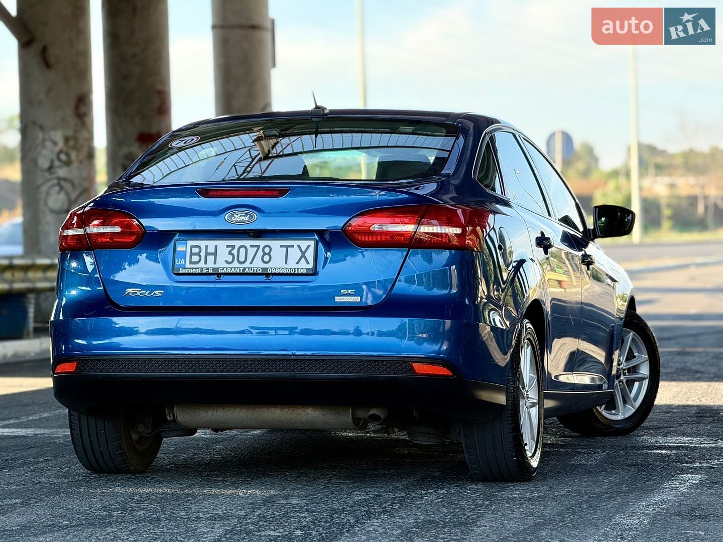 Ford Focus 2018 VIN 1FADP3FEXJL303794 фото оголошення 37 з 79