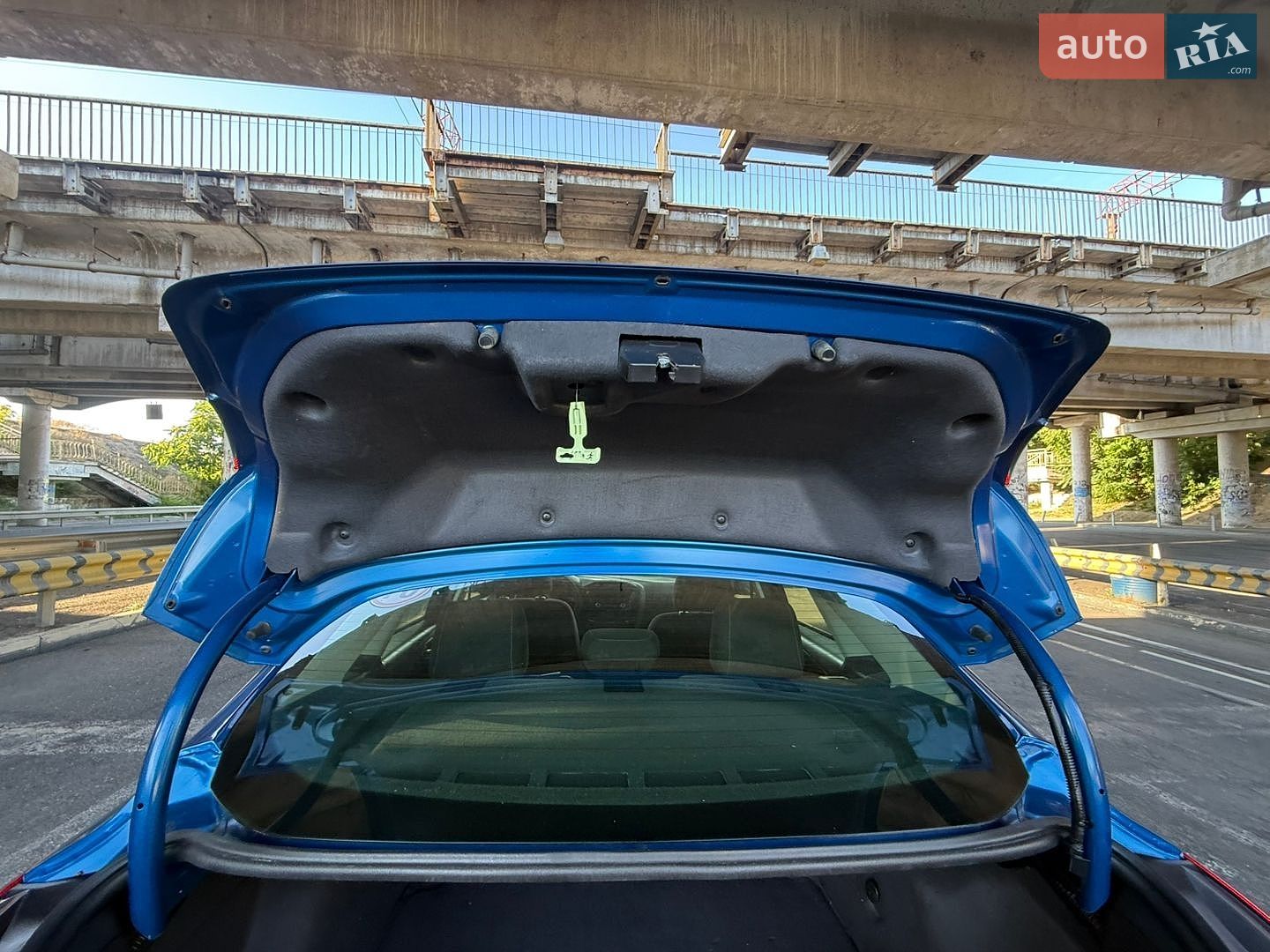 Ford Focus 2018 VIN 1FADP3FEXJL303794 фото оголошення 42 з 79