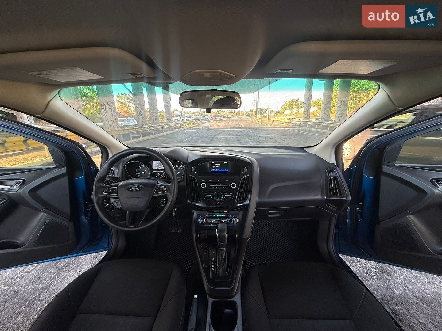Ford Focus 2018 VIN 1FADP3FEXJL303794 фото оголошення 57 з 79