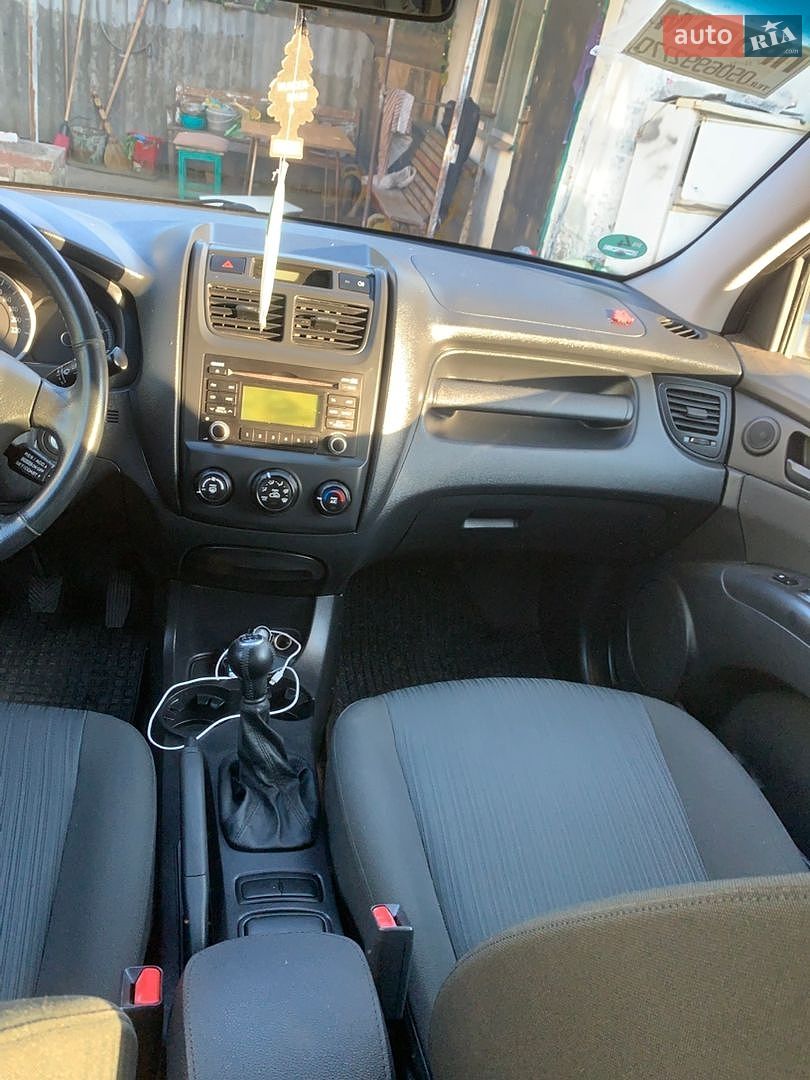 Kia Sportage 2010 VIN U6YKG812AAL085047 фото оголошення 16 з 54