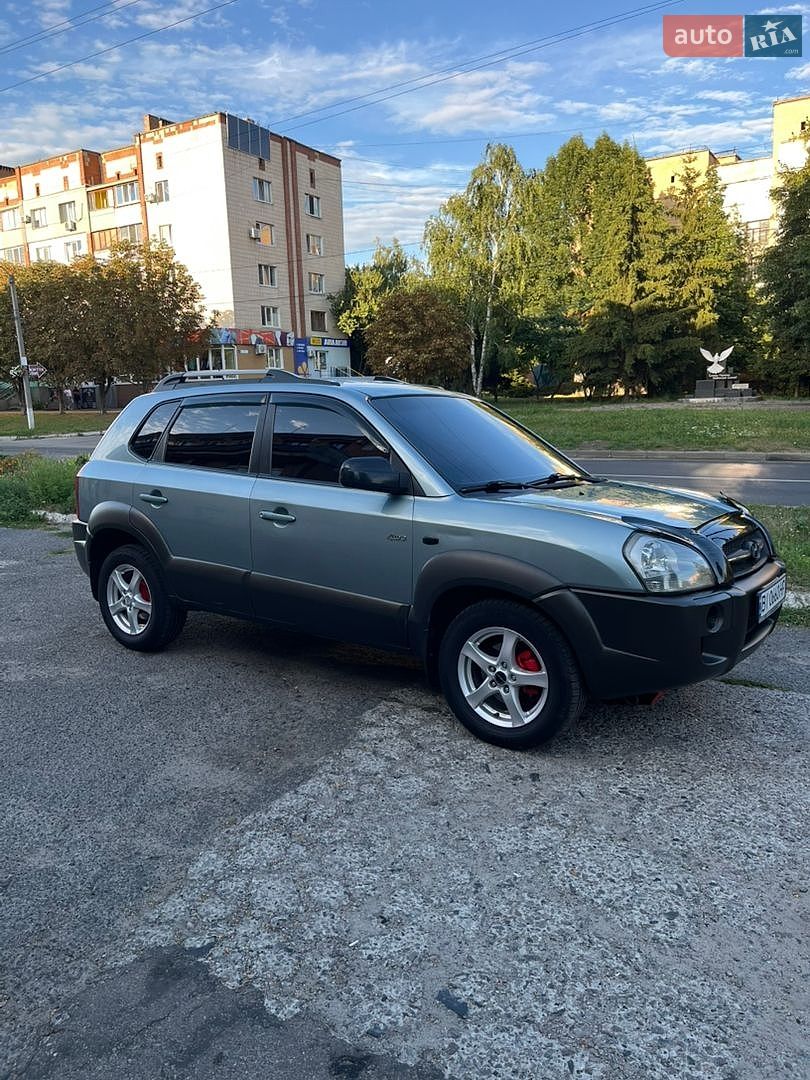 Hyundai Tucson 2008 VIN Y6LJN81VP8L200868 фото оголошення 2 з 17